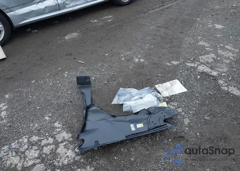 2018 Toyota Corolla Le из США, поврежденный, VIN 2T1BURHE6JC993531